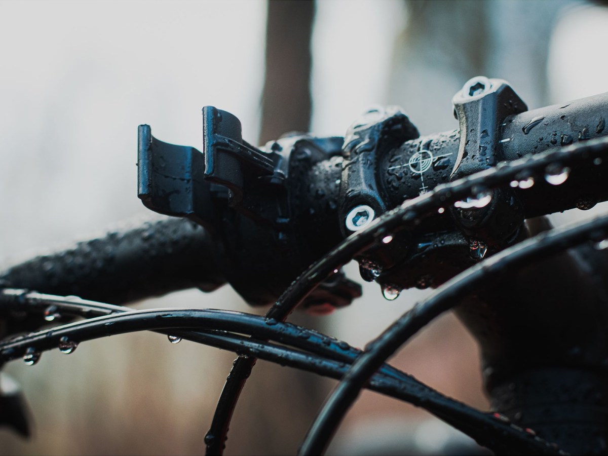Montáž na bycikel Armytek ABM-01