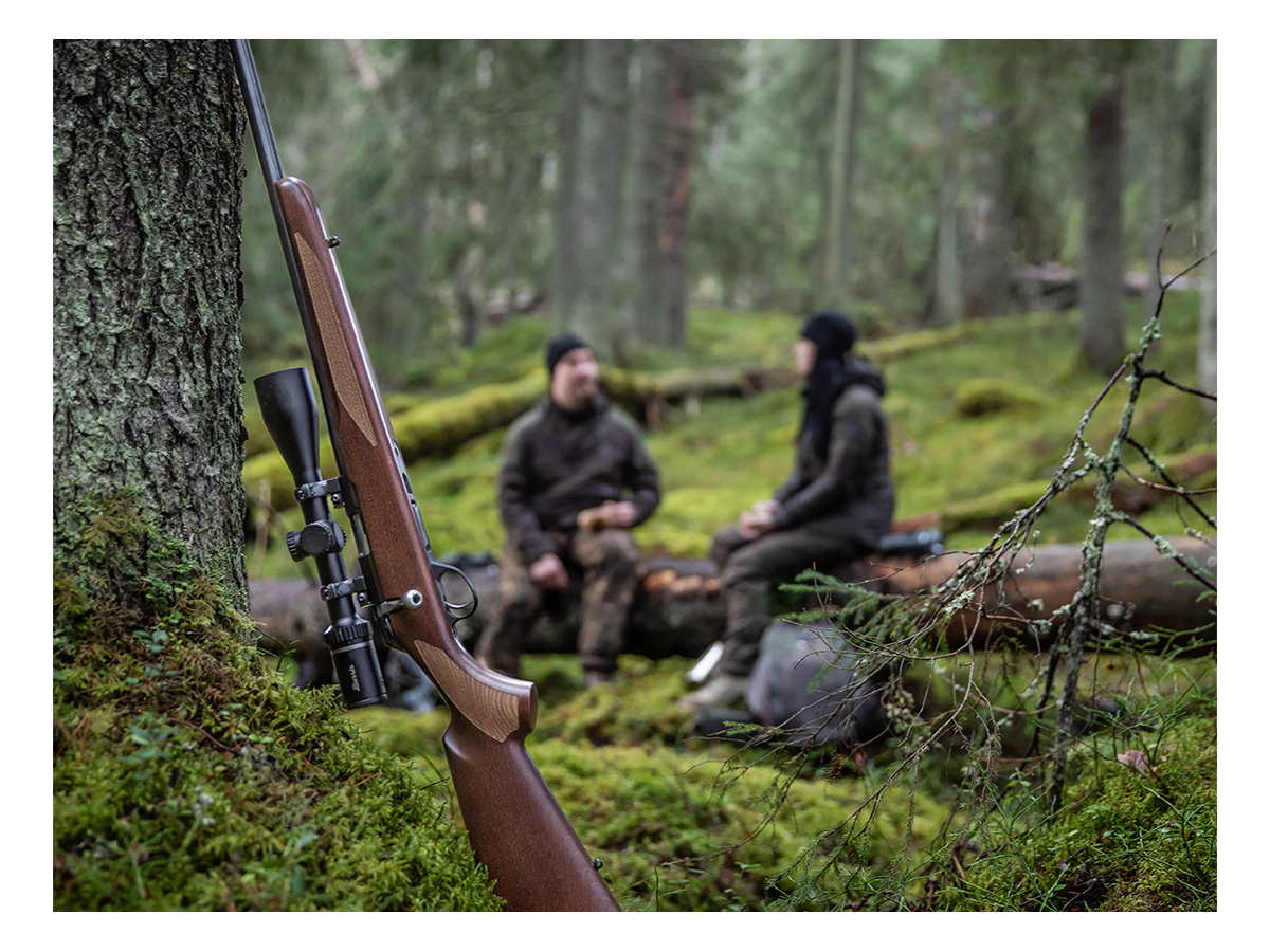 Tikka T1x Hunter, kal. .22LR (NS 5rd 20in MT1/2-28 UNEF)