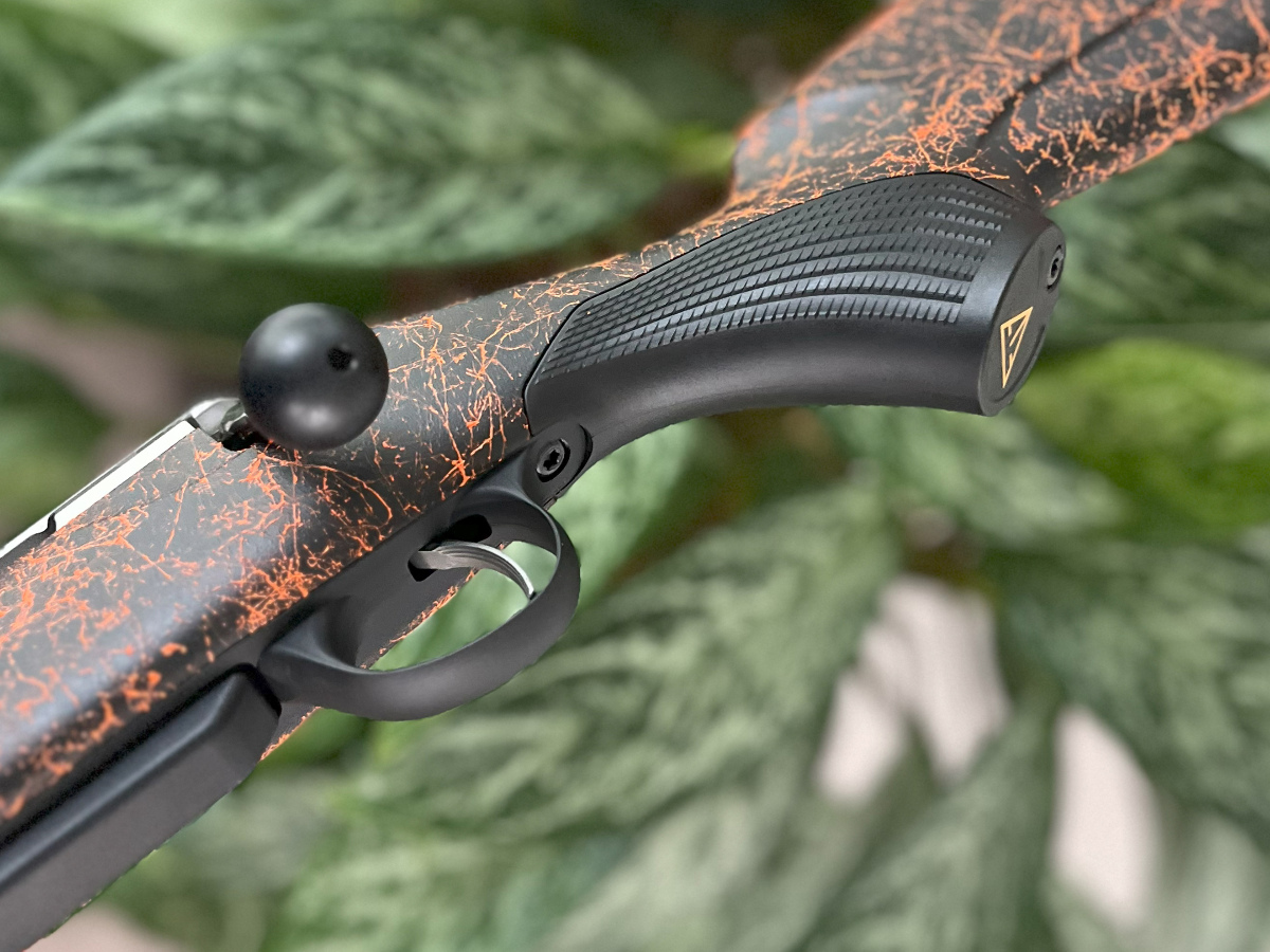 Tikka T3x Lite Roughtech Ember LH, kal. .308Win. (SS FL 3RD MB B/O 20in MT5/8-24)