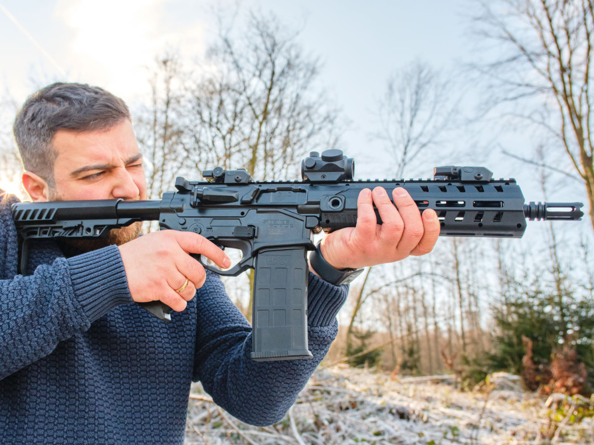 Puška CO2 UX Strike Force, kal. 4,5mm BB