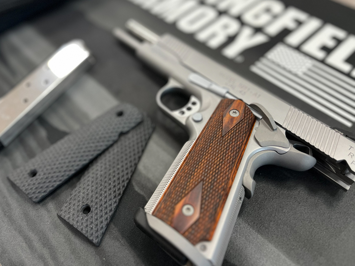Springfield-Armory-1911-TRP-5-AOS-45ACP-Stainless-f Pištoľ 1911 TRP 5" .45ACP 3-Dot Tritium, Stainless